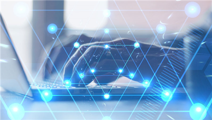 在線(xiàn)式UPS電源：企業(yè)級(jí)應(yīng)用的智慧之選